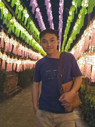 สุนทร วิวัฒน์รัตนกุล